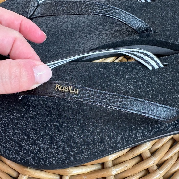 KuaiLu NEW Black Lightweight Yoga Mat Arch Support Flip Flops Size 8 - Picture 6 of 7